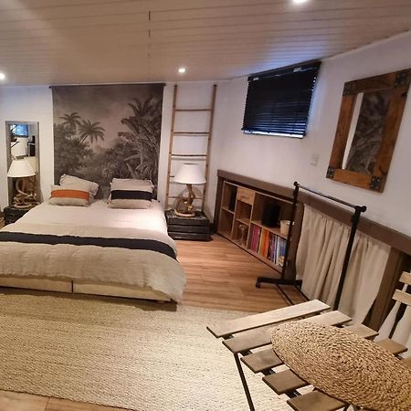Logement Vue Sur La Seine Boulogne-Billancourt Exterior foto